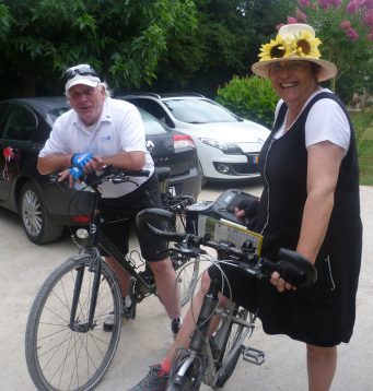 Au départ de Coulon, Jan et Margit Heitlager ont parcouru 40 à 50 km chaque jour sur des circuits balisés.